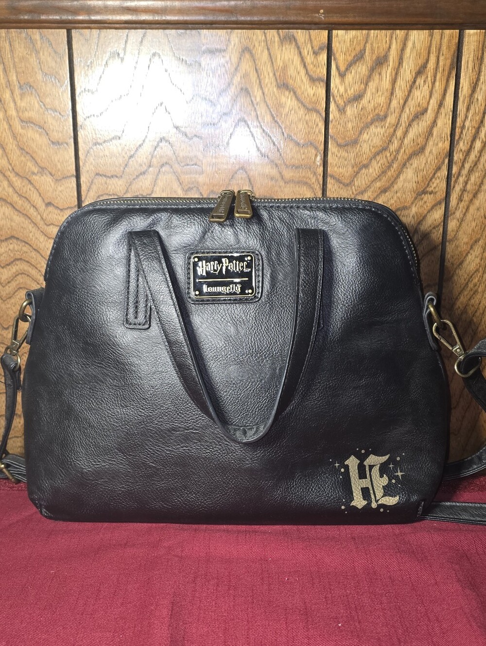 Loungefly Harry Potter Hogwarts Csstle Outline Satchel Bag